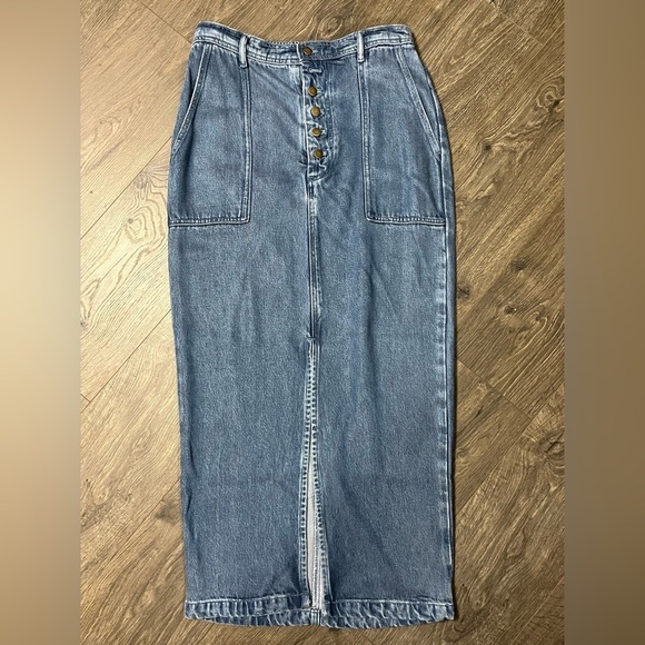 Young Fabulous & Broke Dresses & Skirts - *NWOT* Young Fabulous & Broke Dara Denim Midi Skirt